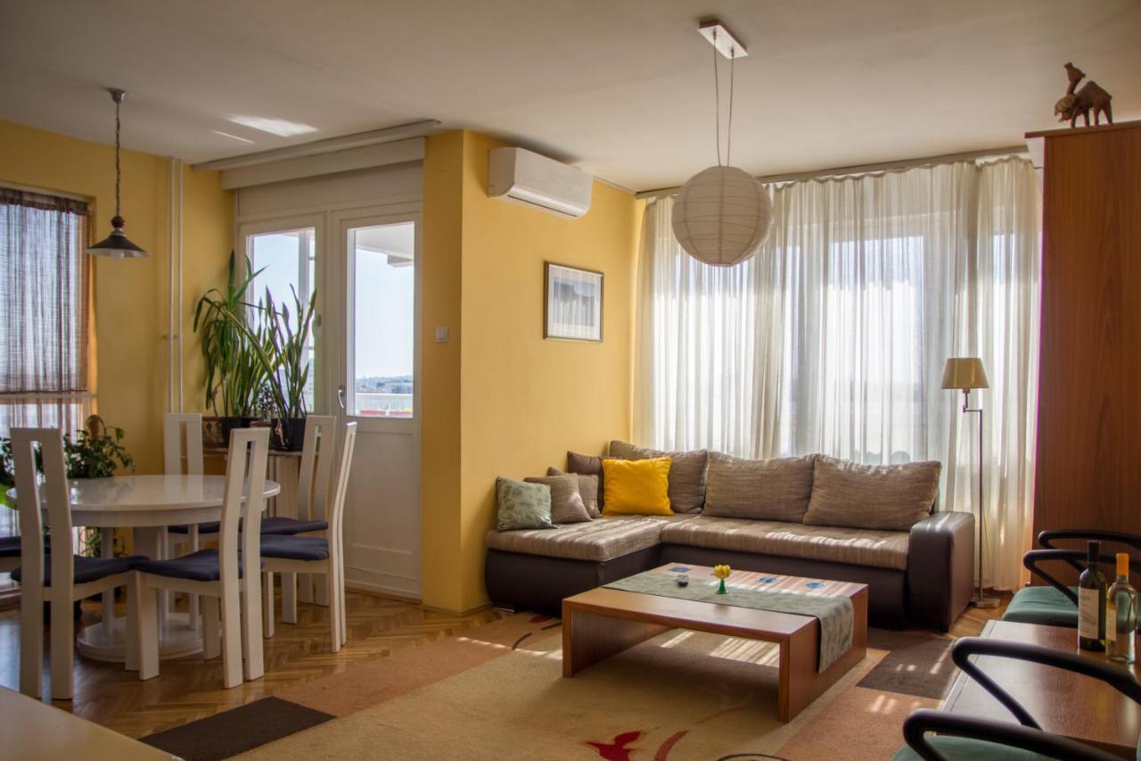 Apartment Sunny